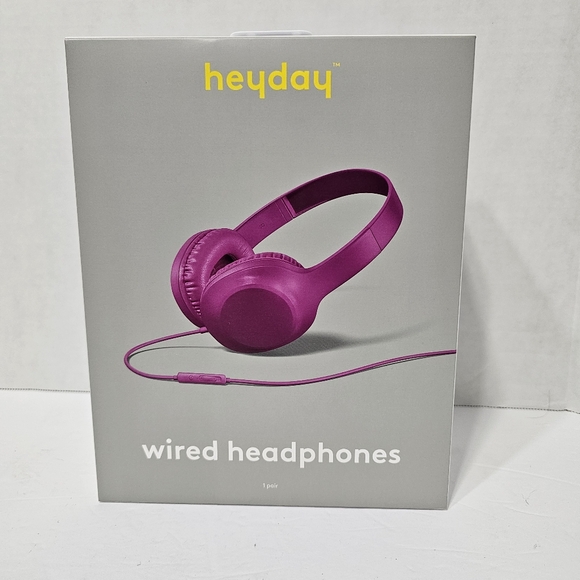 Heyday On Ear Wired Headphones Dark Pink - Picture 1 of 3